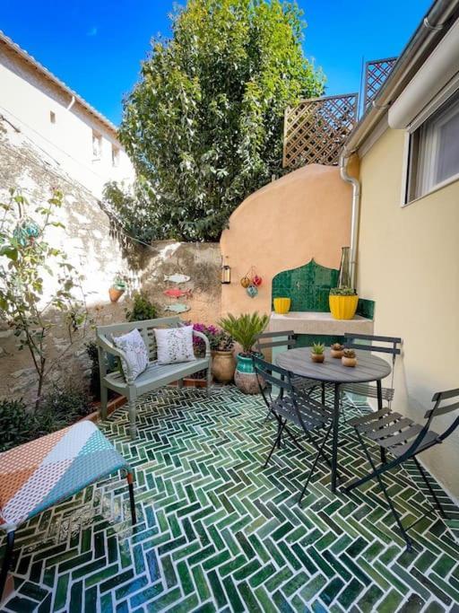 Petit Patio - 2 Chambres - Centre Ville - Climatisation Cassis Kültér fotó